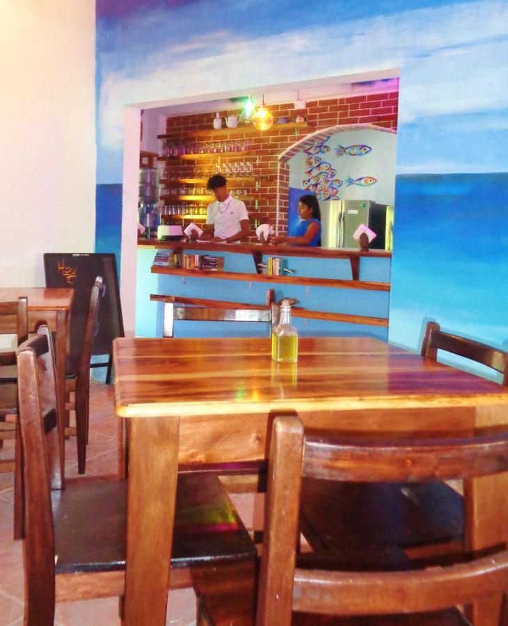 Livingston Resort Hotel Εξωτερικό φωτογραφία